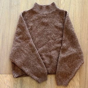 brown sweater 🤎